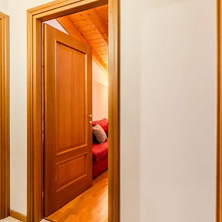 Nido Nel Vicolo By Interhome Appartement Dongo