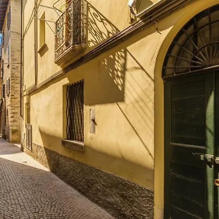 Appartement Nido Nel Vicolo By Interhome Dongo